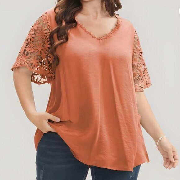 Bloomchic Plus Size 3XL V Neck Floral Patchwork Blouse us22-24 - Picture 1 of 6